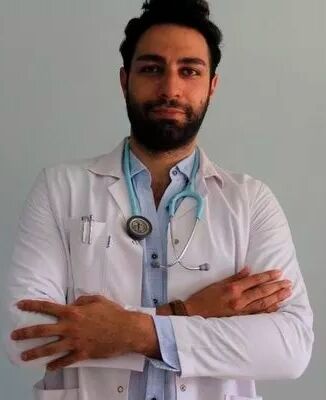 Médico reumatólogo Rodrigo